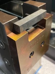 Pendelschlagwerk mit Probe
